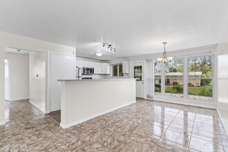 10539 Monarch Dr in St. Louis, MO - Building Photo - Building Photo