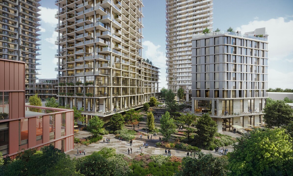 Brentwood Block in Burnaby, BC - Building Photo