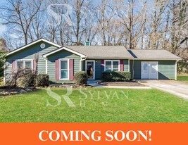 141 Marian's Way in Mcdonough, GA - Building Photo