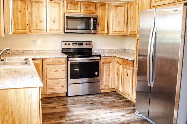 645 Main St-Unit -A in Sturgis, SD - Building Photo - Building Photo