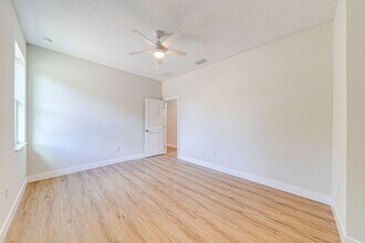 231 N Pine Ave in Oviedo, FL - Building Photo - Building Photo