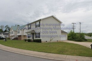 20 Night Shade Ln in Ringgold, GA - Building Photo