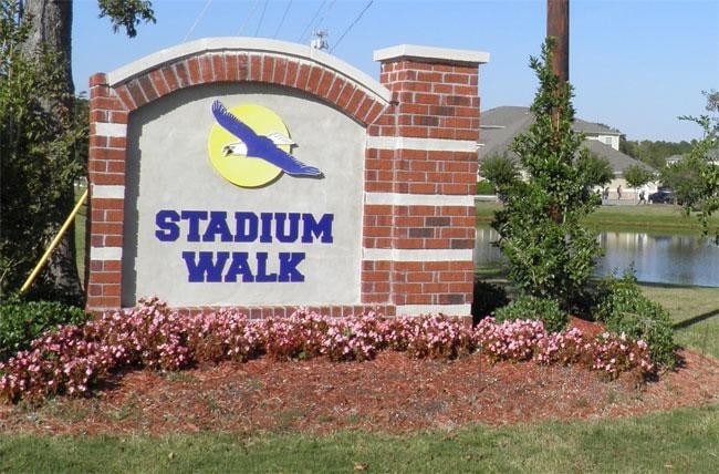 property at 140 Lanier Dr