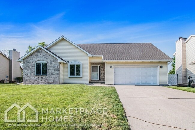 property at 1560 Stonehaven Dr