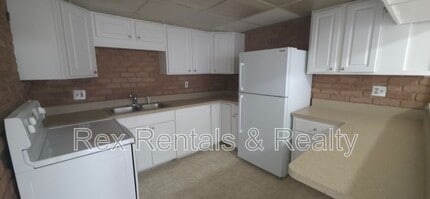 6559 Bougainvilla Ave S in St. Petersburg, FL - Building Photo - Building Photo