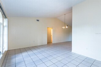 504 Vannell St in Port Charlotte, FL - Building Photo - Building Photo