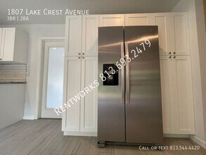 1807 Lakecrest Ave in Brandon, FL - Building Photo - Building Photo