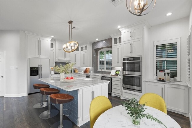 property at 821 High Willow Dr
