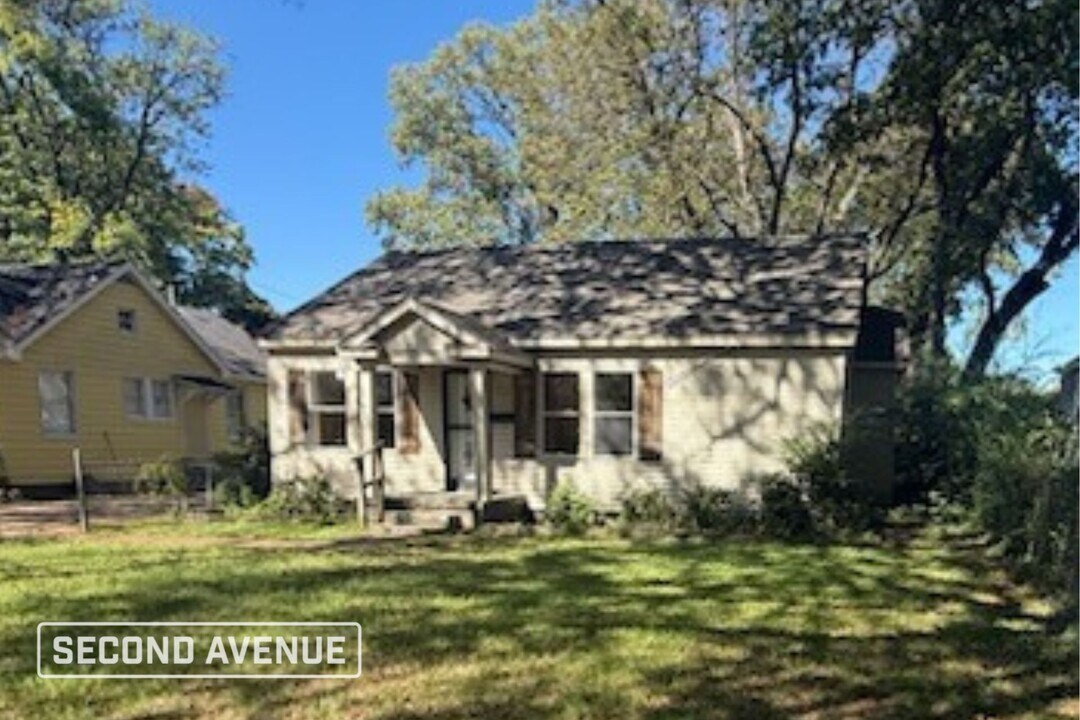 2610 Lowell Ave in Memphis, TN - Building Photo