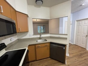 4803 Foxwood Dr S, Unit 4803 Foxwood dr south in Clifton Park, NY - Building Photo - Building Photo