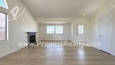 12288 Cobblestone Cir in Victorville, CA - Building Photo - Building Photo