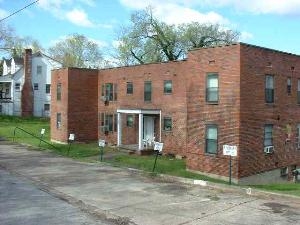 405 Linden Cir in Huntington, WV - Building Photo - Building Photo