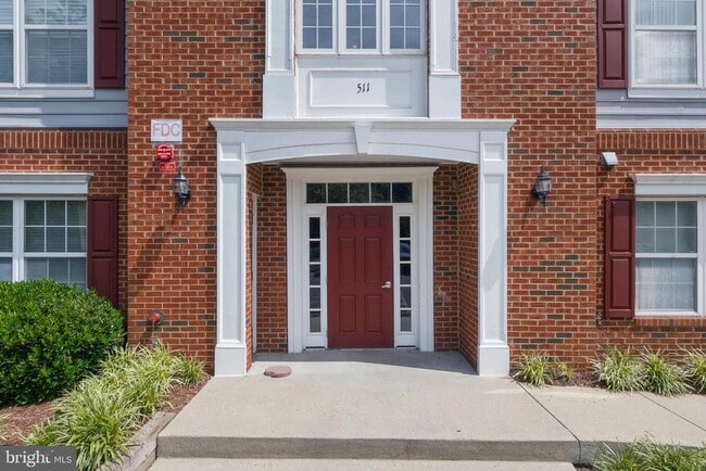 511 Constellation Square SE in Leesburg, VA - Building Photo - Building Photo