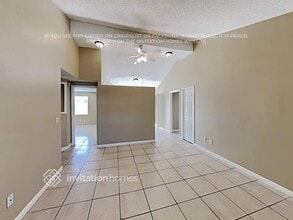 10206 Vista Cove Ct in Tampa, FL - Building Photo - Building Photo