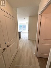 3270 Sheppard Ave E in Toronto, ON - Building Photo - Building Photo