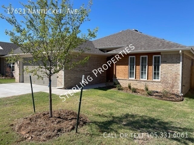 17621 Nantucket Ave in Edmond, OK - Building Photo
