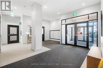 1350 Hemlock Rd in Ottawa, ON - Building Photo - Building Photo