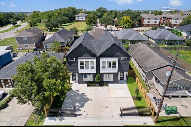 8414 Cannon St in Houston, TX - Building Photo - Building Photo