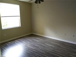 7940 Preserve Cir-Unit -913 in Naples, FL - Building Photo - Building Photo