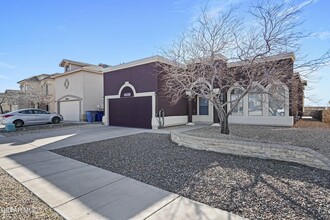 12964 Cozy Cove Ave in El Paso, TX - Building Photo - Building Photo