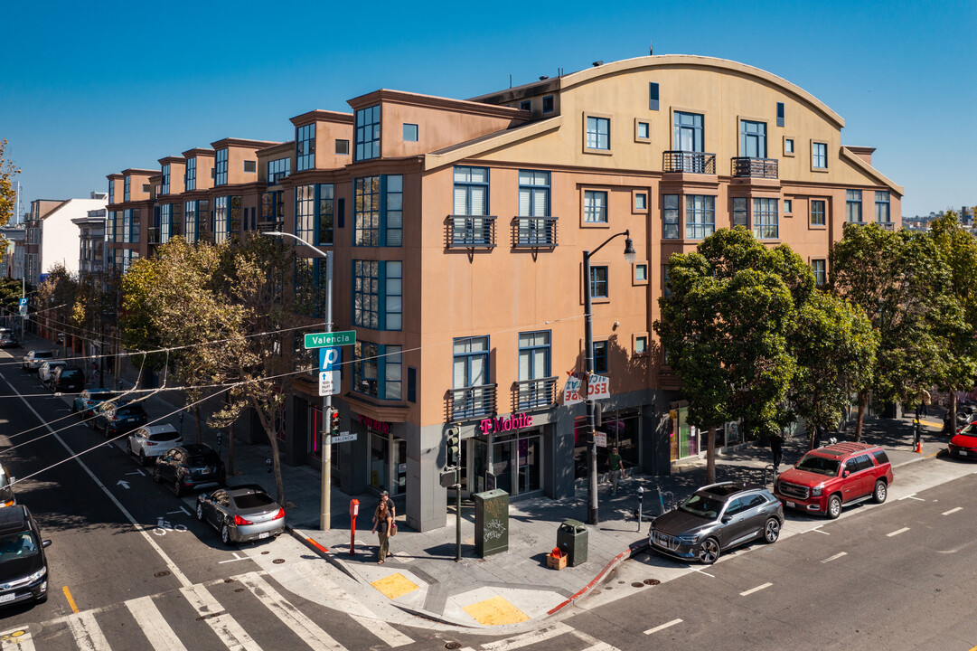 601-621 Valencia St in San Francisco, CA - Building Photo