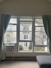 34 Salem Pl in Amherst, MA - Building Photo - Building Photo