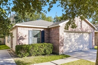 9614 Brandon Rock Lane in Houston, TX - Building Photo - Building Photo