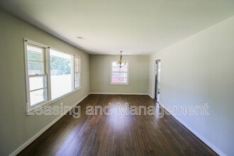 1428 N Sherwood Dr in Charleston, SC - Building Photo - Building Photo