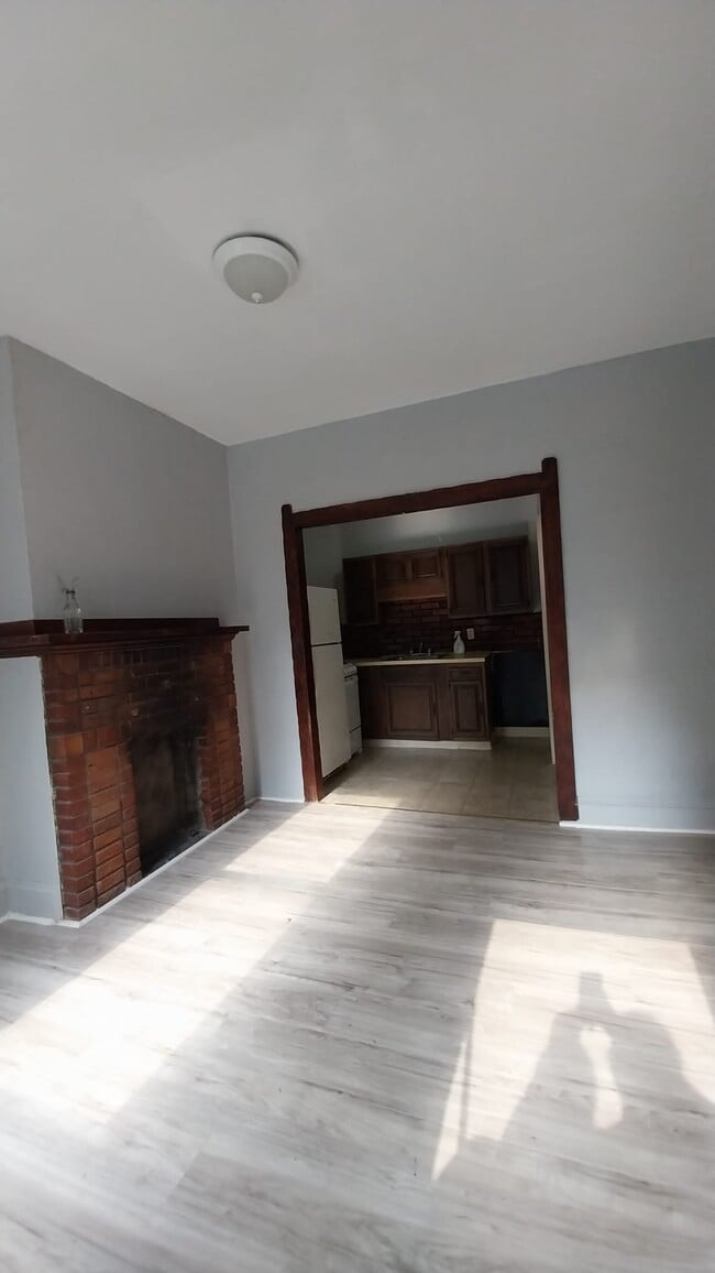 11 Broadhead Ave Apartments and Nearby Jamestown Apartments For Rent