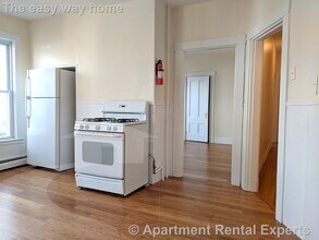 21 Thorndike St in Somerville, MA - Building Photo - Building Photo