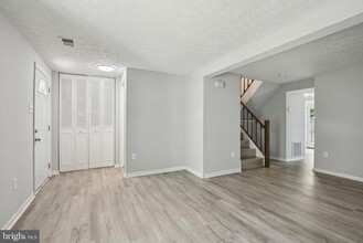 7726 Mandan Rd in Greenbelt, MD - Building Photo - Building Photo