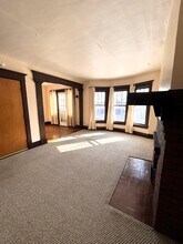 58 Roanoke Pky in Buffalo, NY - Building Photo - Building Photo