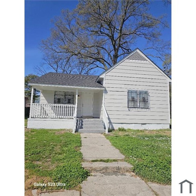 property at 659 Pearce St