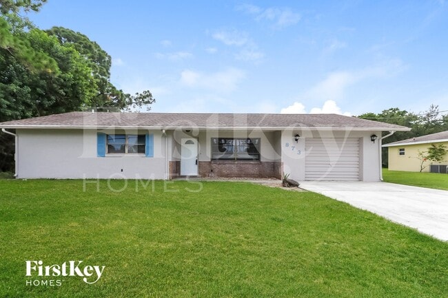 property at 873 SW Curtis St