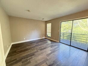 9113 Cedarpark Ln NW in Knoxville, TN - Building Photo - Building Photo