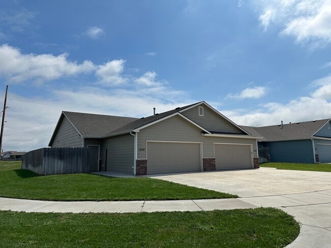 property at 1438 Azena St