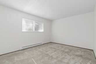 Gem Lane Village in Beaverton, OR - Foto de edificio - Interior Photo