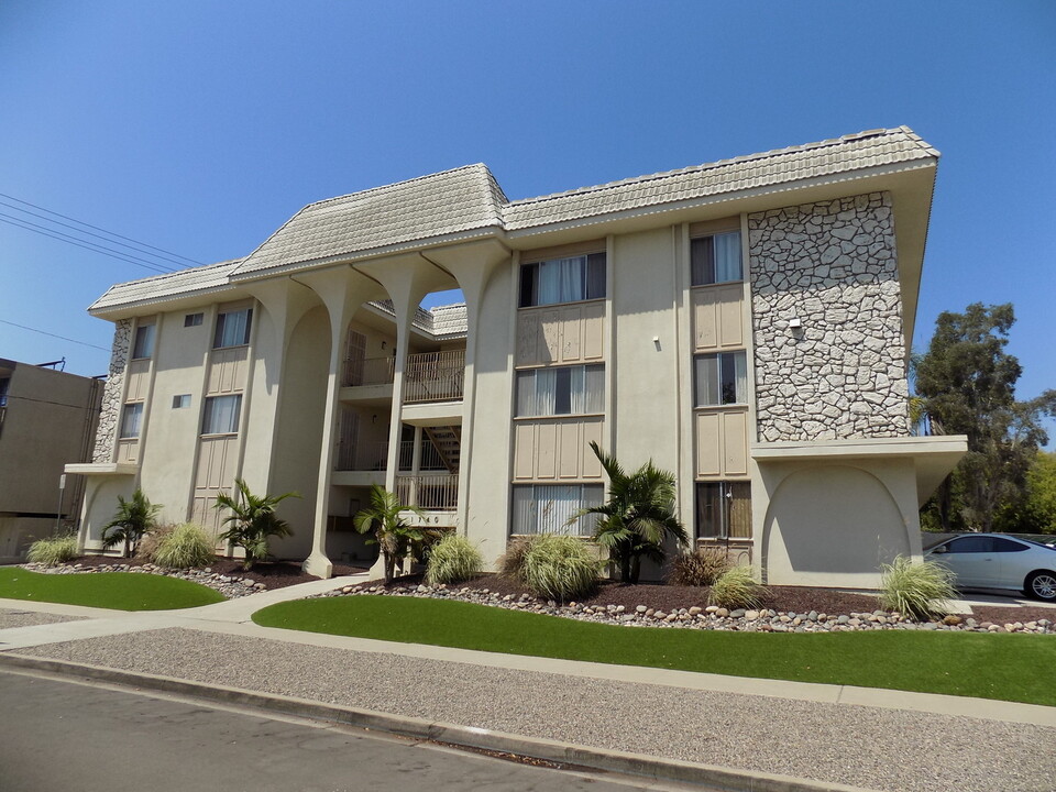 1740 Roosevelt Ave in San Diego, CA - Building Photo