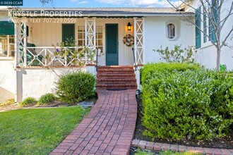 110 Camino Alto in Vallejo, CA - Building Photo - Building Photo