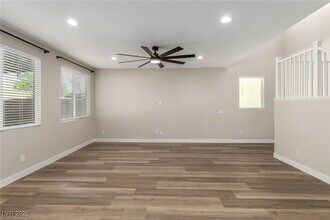 8055 Tank Loop St in Las Vegas, NV - Building Photo - Building Photo