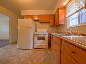 838 Springdale St-Unit -2 in Akron, OH - Building Photo - Building Photo