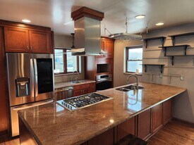 31441 Sheridan St in Garden City, MI - Building Photo