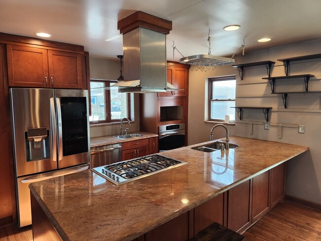 property at 31441 Sheridan St