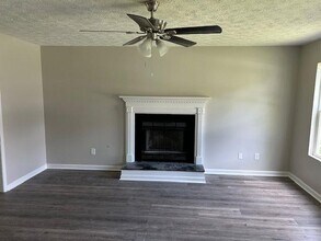433 Rhett Dr in Loganville, GA - Building Photo - Building Photo
