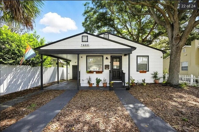 property at 1466 15th St S