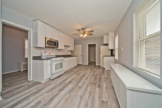 3641 S Union Ave, Unit 2 in Chicago, IL - Foto de edificio - Building Photo