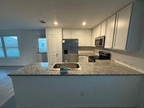 135 Pasadena Pl in New Braunfels, TX - Building Photo - Building Photo