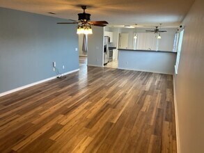 1866 Vineyard St in Navarre, FL - Building Photo - Building Photo