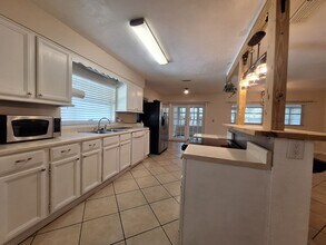 4006 Bayfront Pkwy in Orlando, FL - Building Photo - Building Photo