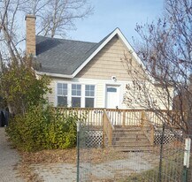 4346-4346 46 Ave in Olds, AB - Building Photo